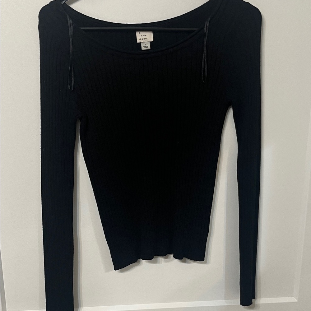 A new day  Elegant Black Long Sleeve top